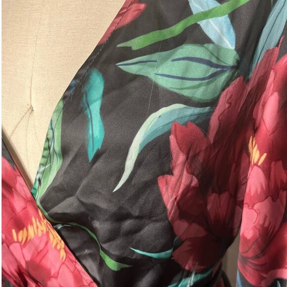 Show Me Your Mumu Anita Wrap Dress Size Small - Picture 2 of 7